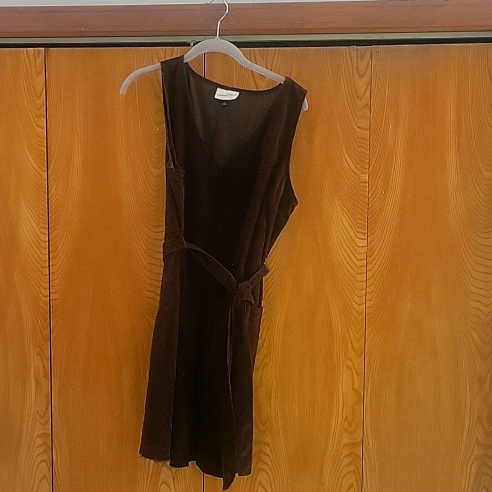 Universal Thread Woman's Sleeveless Corduroy Dress